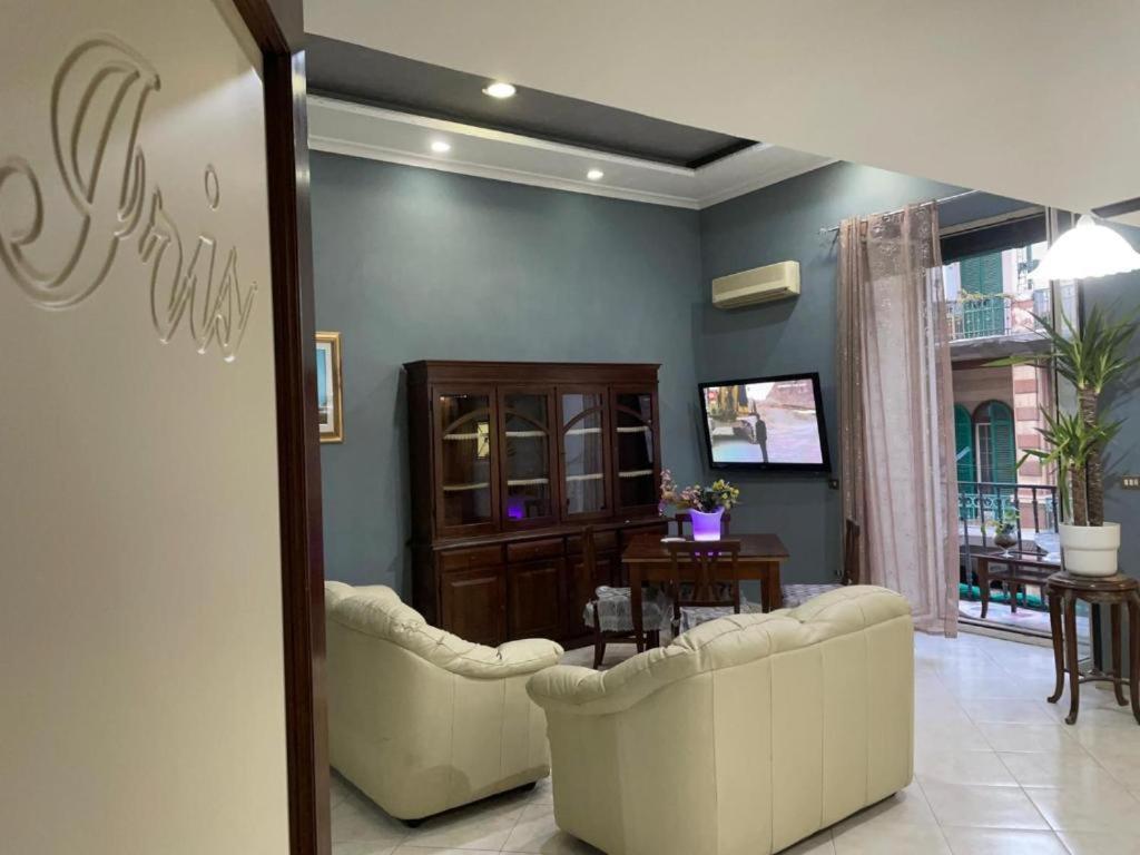 נאפולי Hotel Iris חדר תמונה